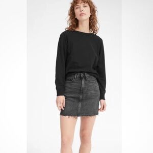 Everlane  The Denim Skirt Black Charcoal Raw Hem Skirt Size 32